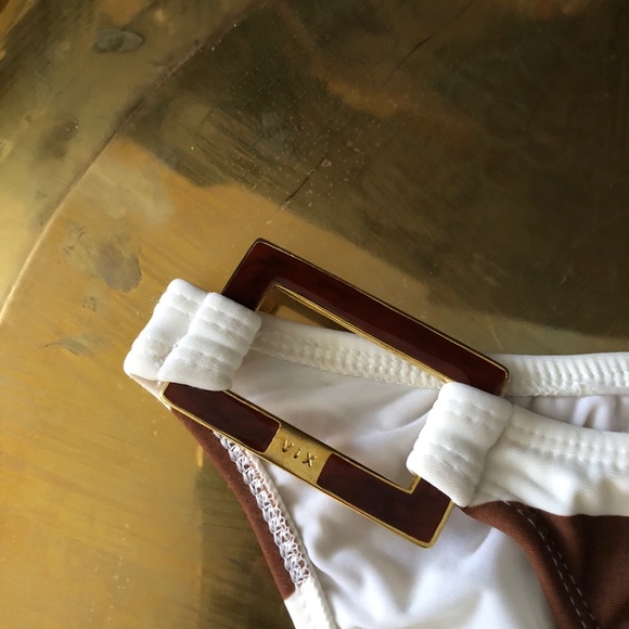 VIX bikini, large top, small bottoms - Picture 3 of 6